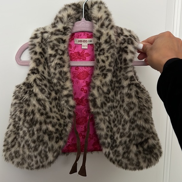 Sold Kenzo kids super cute feux fur gilet - Picture 11 of 11